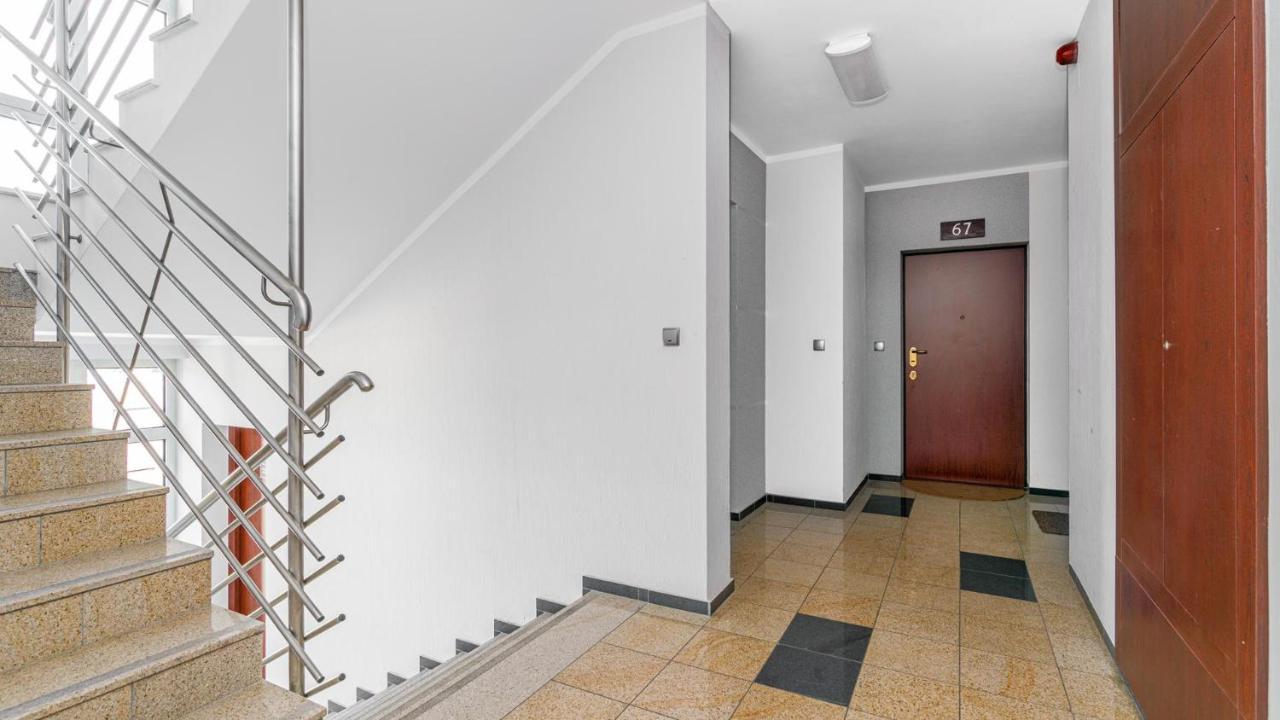 Bishops Hill - Billberry Apartments 格但斯克 外观 照片
